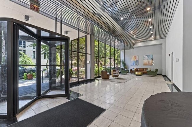 Photo - 2754 N Hampden Ct Unit 1001