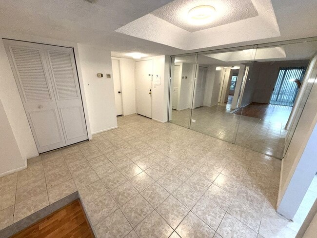 Photo - 3670 Inverrary Dr Unit 3g