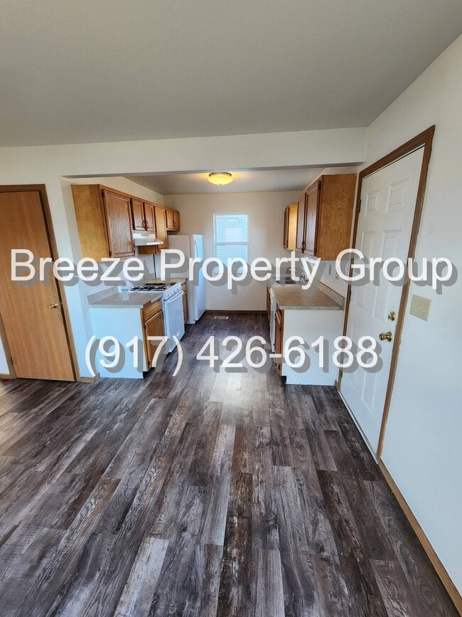 Photo - 918 E Bancroft St