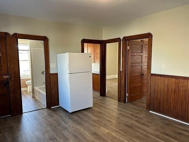 54 Maitland St Unit 2