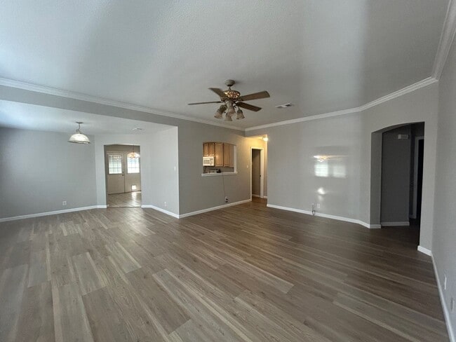 Building Photo - 3Bedroom/2Bath Home for Lease! Available Now!
