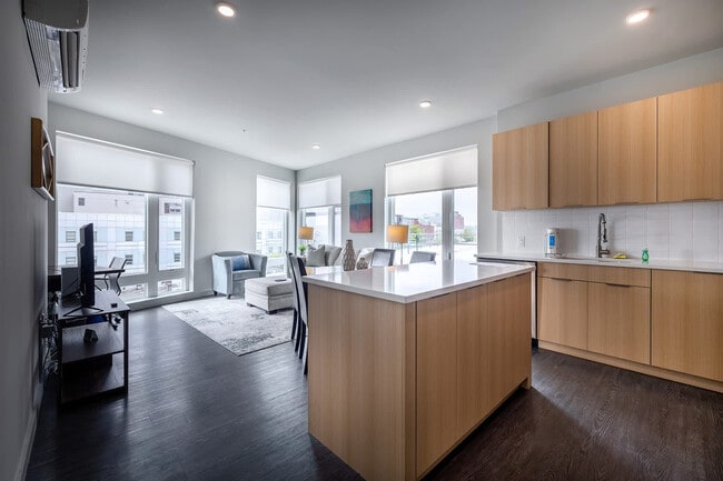 Photo - 51 S Broadway Unidad FL5-ID1226758P