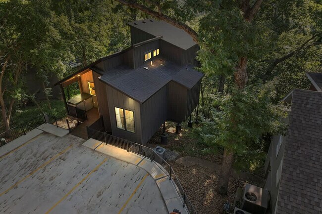 2104 Almand Dr Unit SI ID1369205P