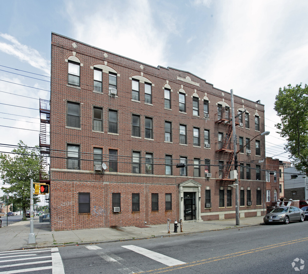 Photo - 939 Thomas S Boyland St Apartments