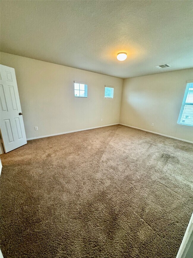 Photo - 2307 Cloudy Bay Dr