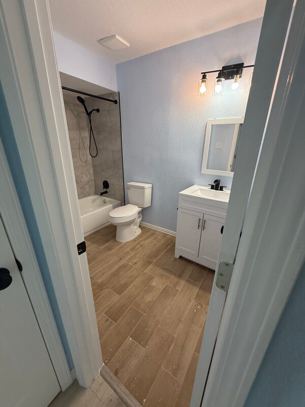 Photo - 12662 Ashford Meadow Dr Unidad D