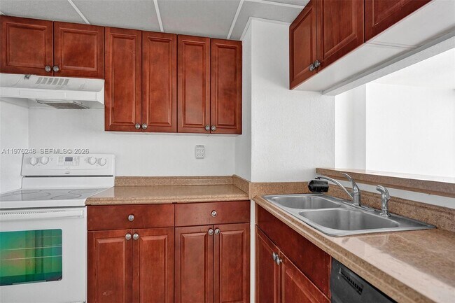 Photo - 7601 E Treasure Dr Unit 2205