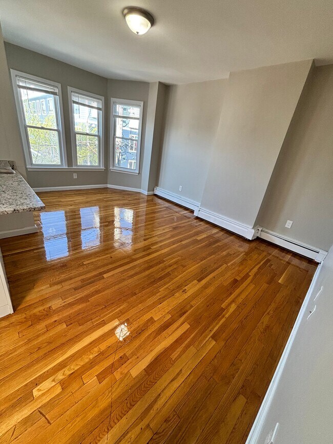Photo - 181 Washington Ave Unit B3