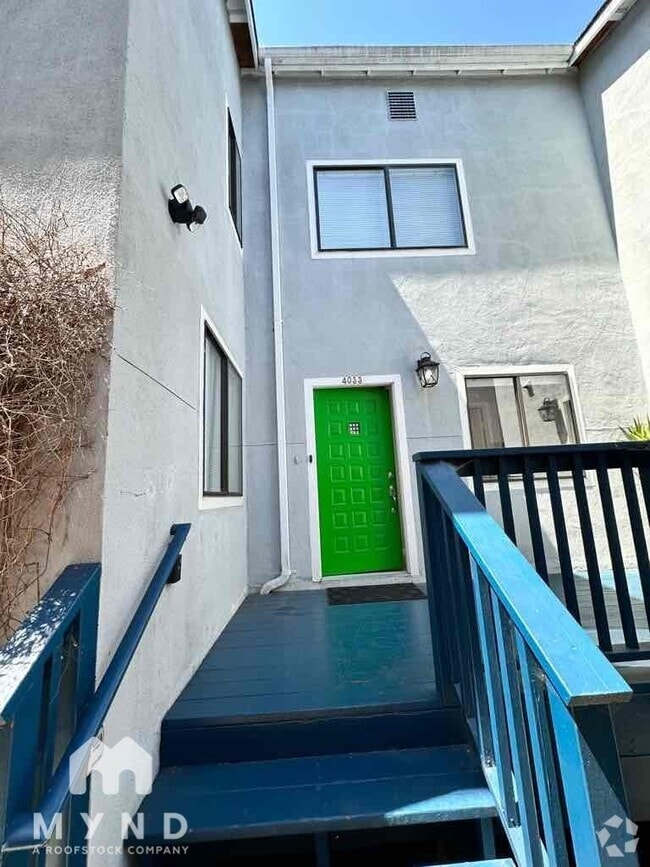 Building Photo - 4033 Lincoln Ave Rental
