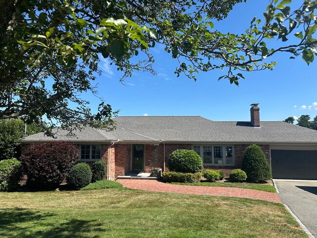 Building Photo - 446 Dudley Rd Rental