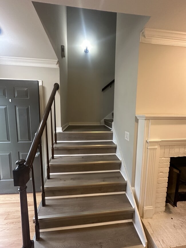 Photo - 1722 Ward Ave NE