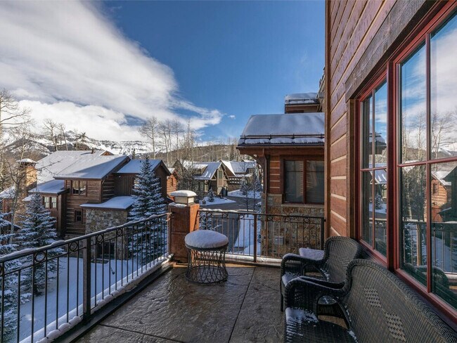 Photo - 7 Elkstone Pl Unit SI ID1490440P