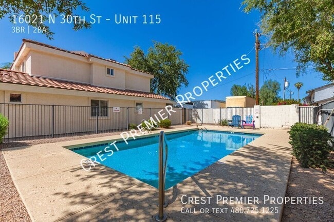 Building Photo - 16021 N 30th St Unit 115
