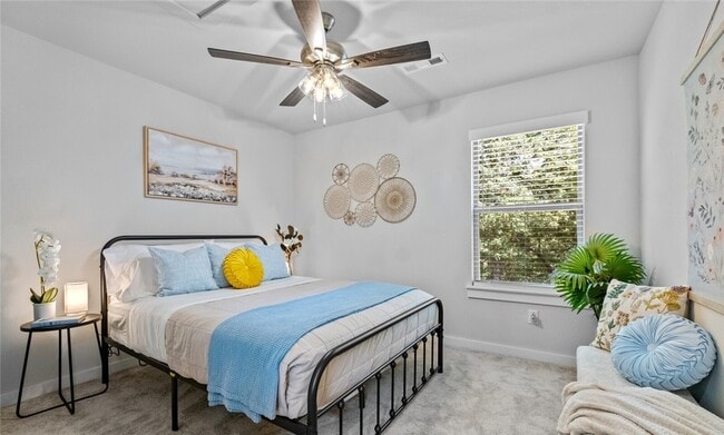 Photo - 43 St Austell Dr