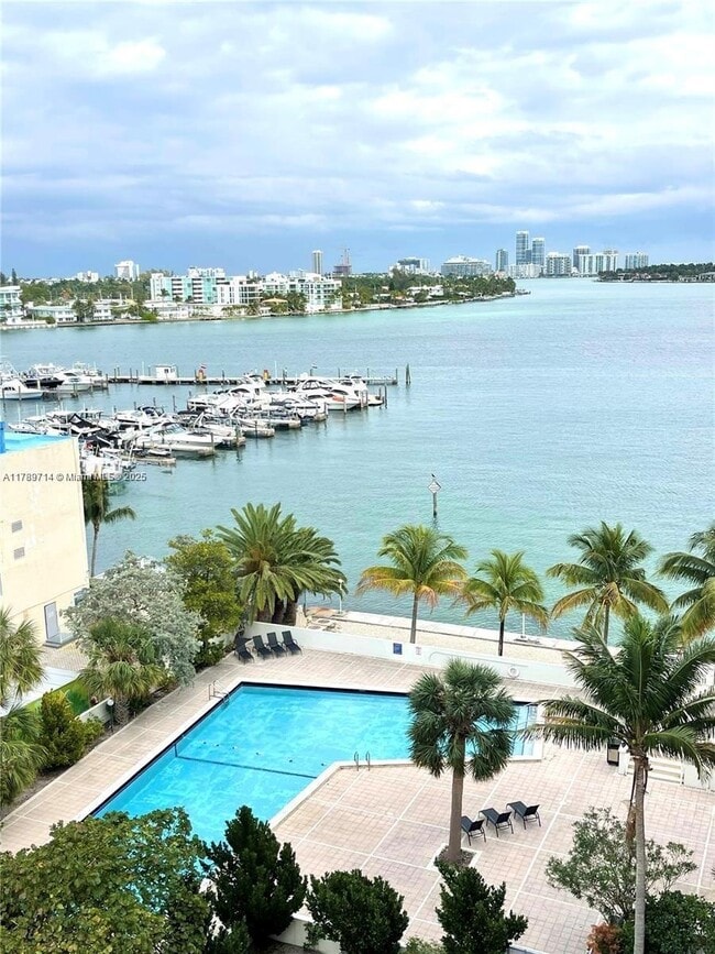Photo - 7545 E Treasure Dr Unidad 8D Rental