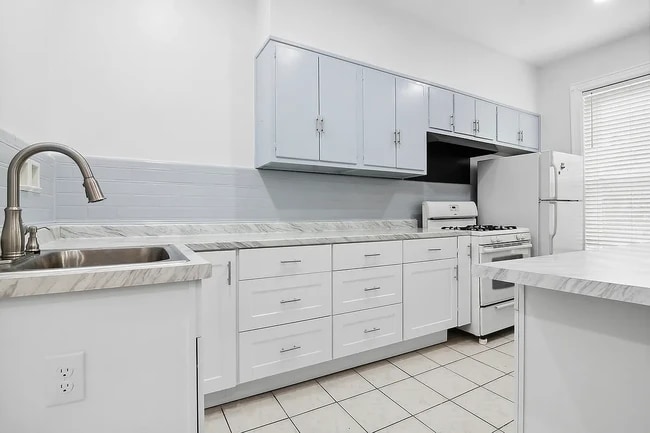 Photo - 414 Miller Ave