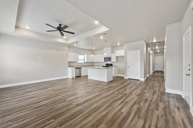 Photo - 4210 Park St