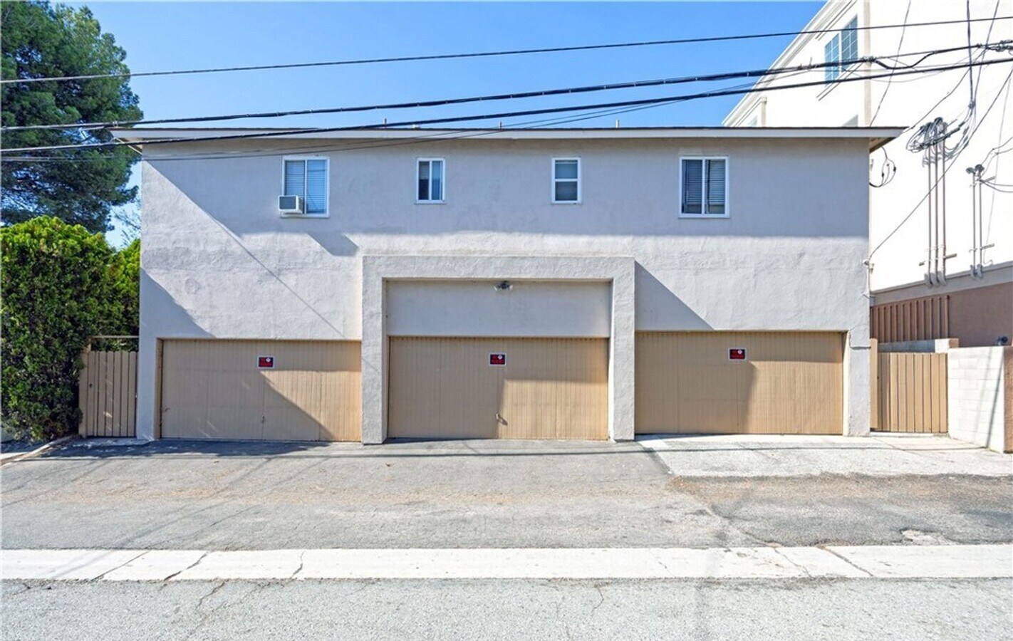 Photo - Welcome Home || Apply Now