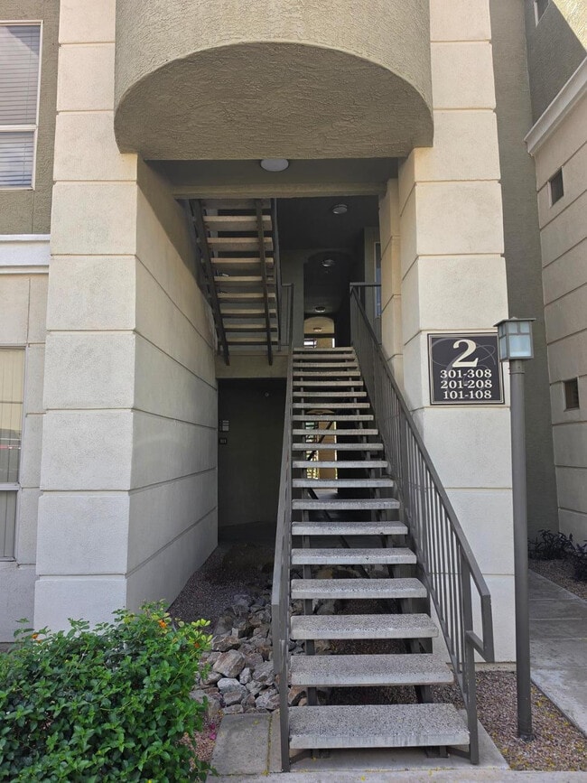 Photo - 5303 N 7th St Unit 208