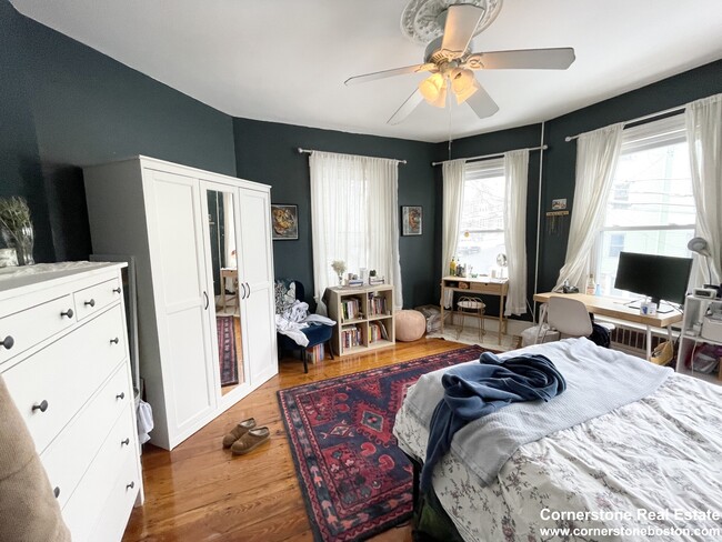 Photo - 54 Calumet St