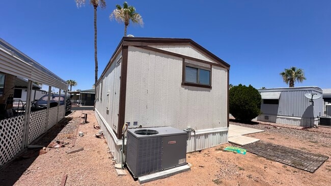 Photo - 345 S 58th St