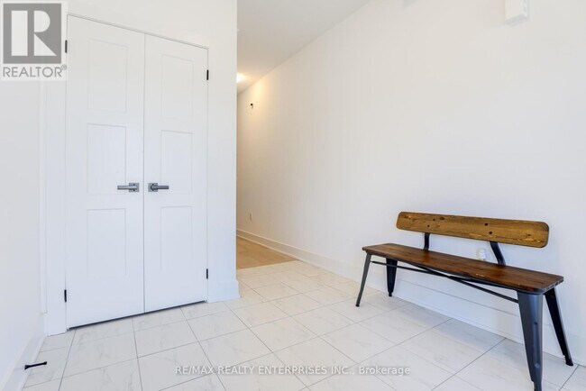 Photo - 61 Wheatfield Rd