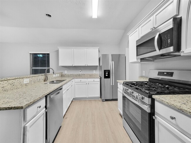 Photo - 21115 Escala Dr