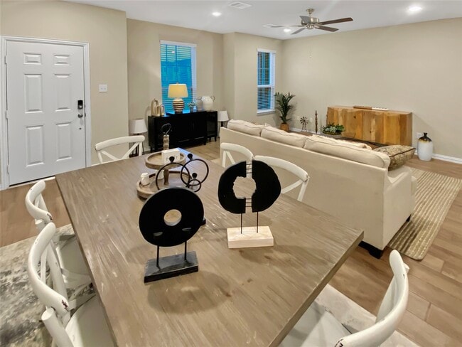 Photo - 11922 Amber Oak Wy