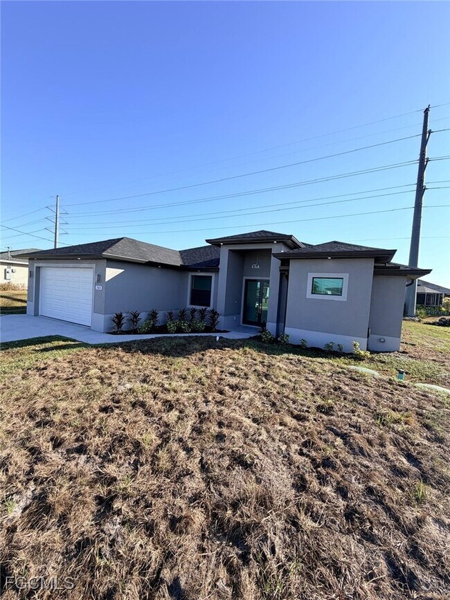 Photo - 313 El Dorado Blvd N