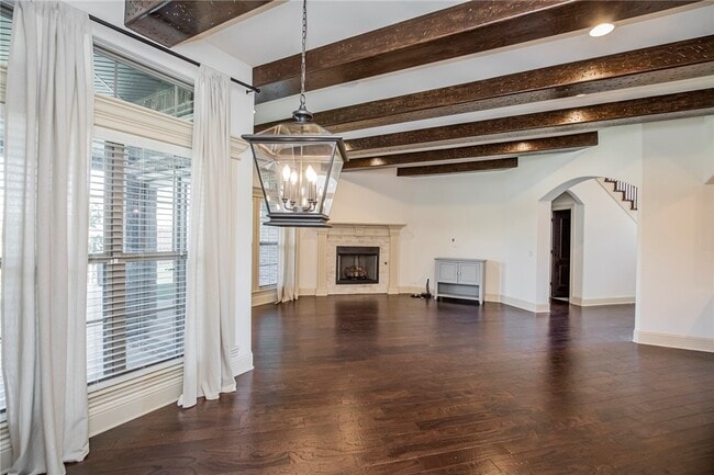 Photo - 4605 Willowridge Way