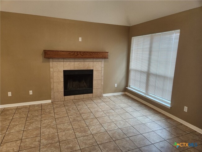 Photo - 2207 Bluebonnet Dr