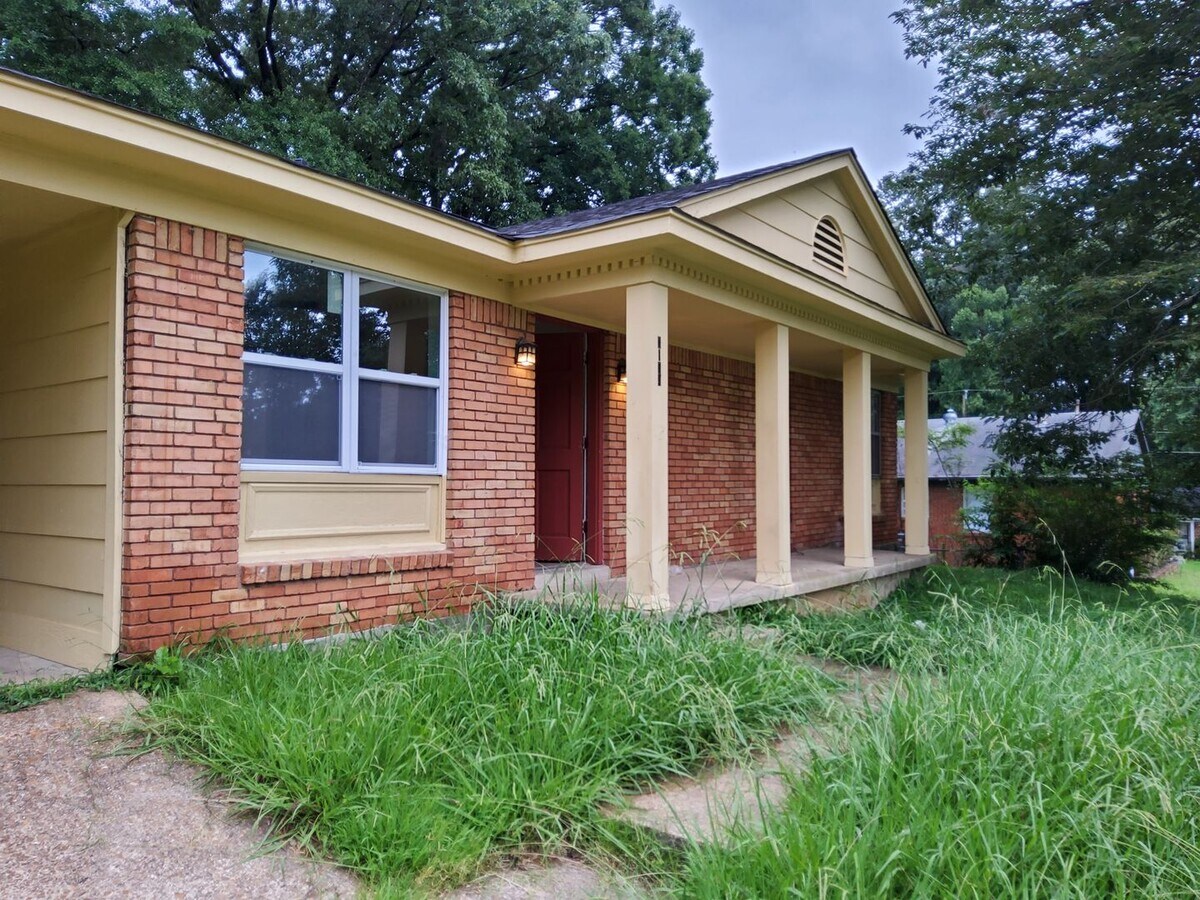 Photo - 3154 Branch St