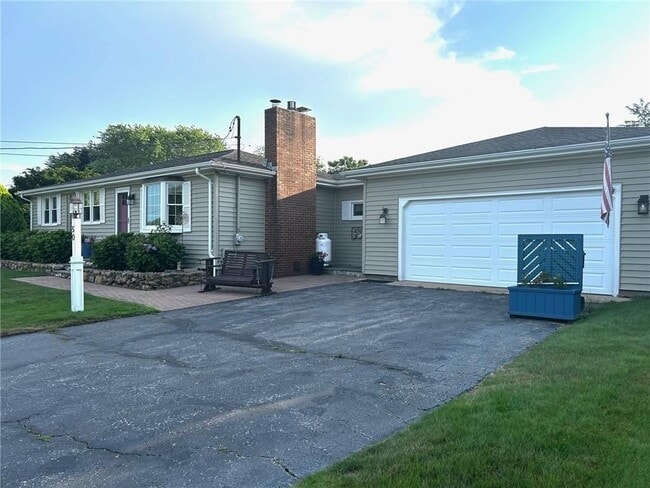 Building Photo - 50 Osprey Rd
