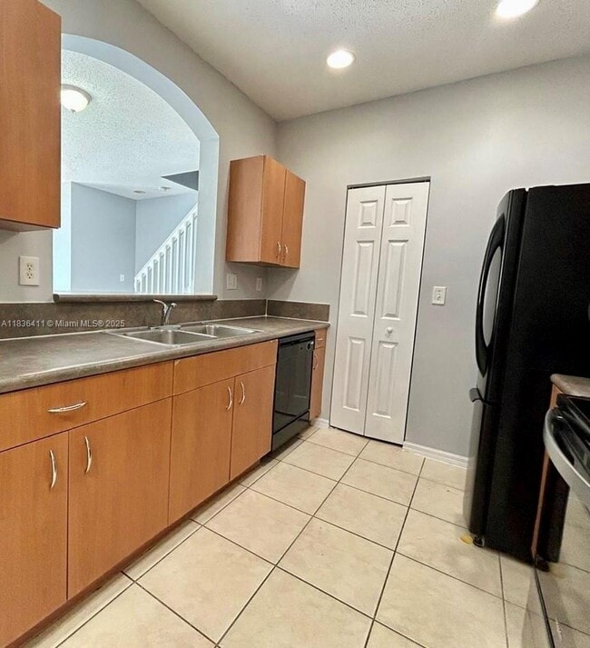 Photo - 4284 NE 10th Ct Unit 4284