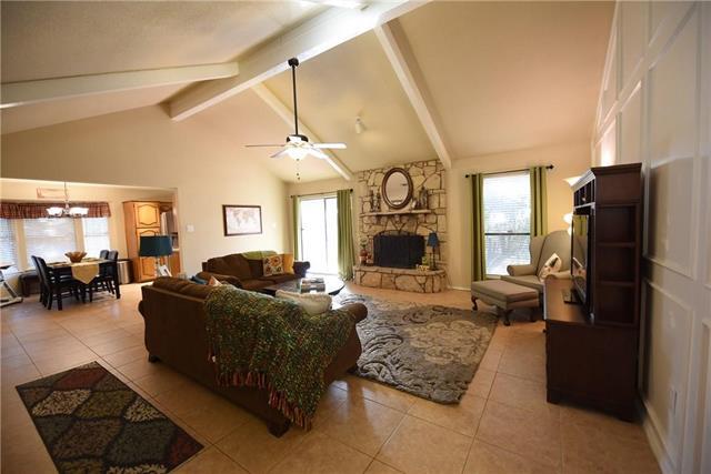 Photo - 3405 Primrose Ln