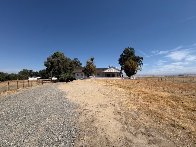 41181 Wide Awake Ranch Rd