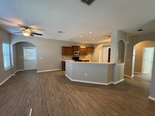 Dining/Kitchen - 3960 Wensledale Dr