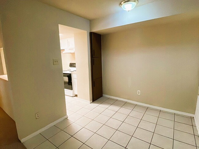 Photo - 7200 Clarewood Dr Unit 1805
