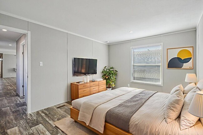 Photo - 1602 American Dr