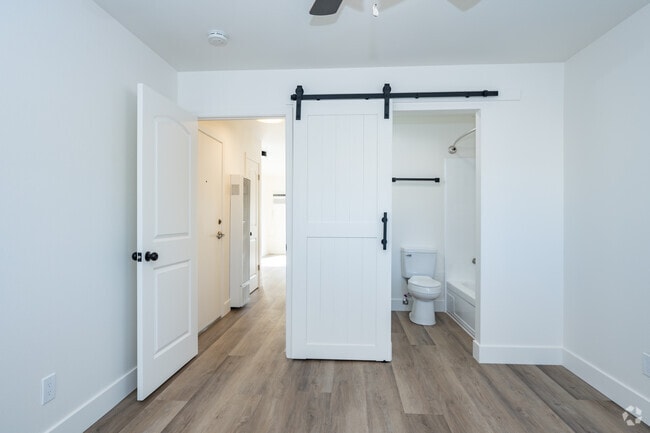 1 habitación, 1 baño - 500 pies cuadrados - Dormitorio