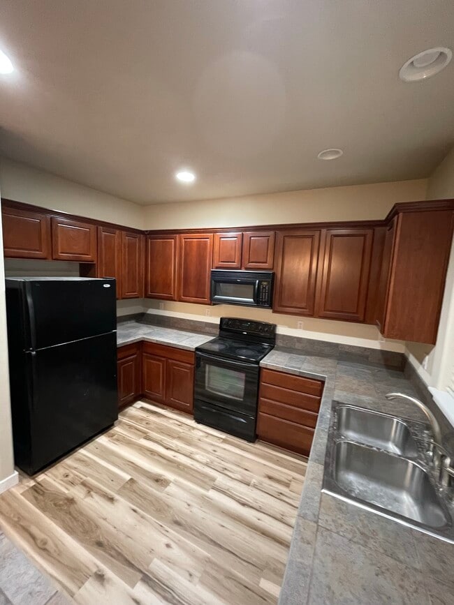 Photo - 1751 SE Water Lily St