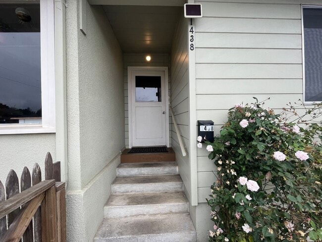 Building Photo - 931 15th St Unit 1438 K ST