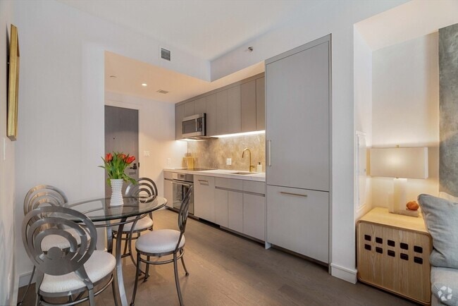 Building Photo - 55 Lagrange St Unit 603 Rental