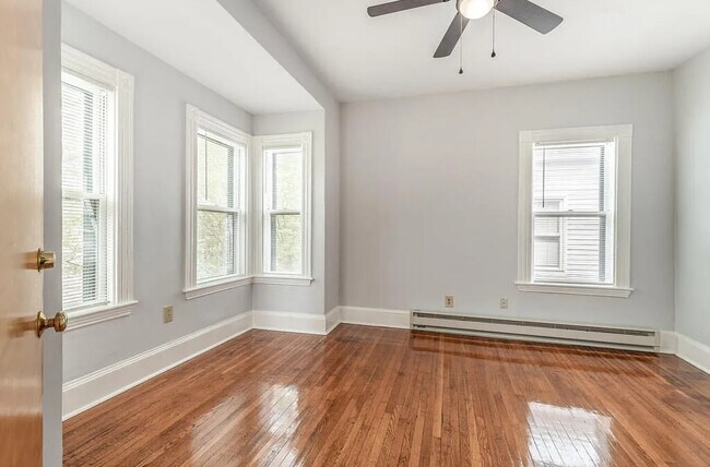 Photo - 49 Harrison St Unit #3