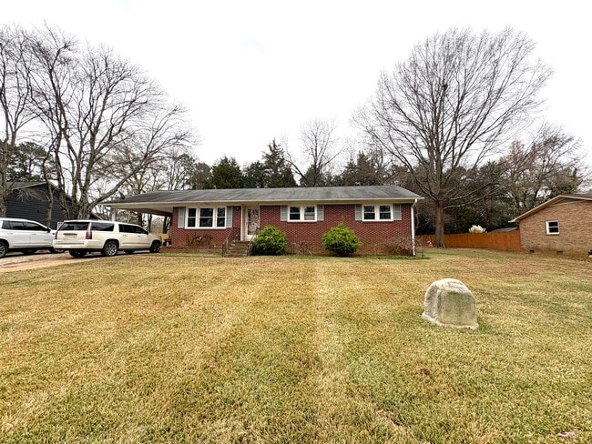 Building Photo - 1081 Ragin Ln