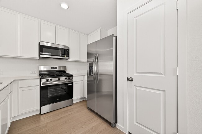 Photo - 16846 Spotted Oak Dr