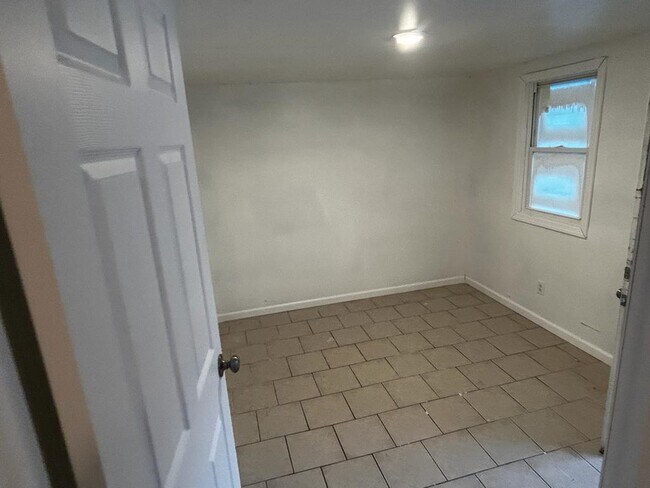 Photo - 509 N Wildwood Blvd