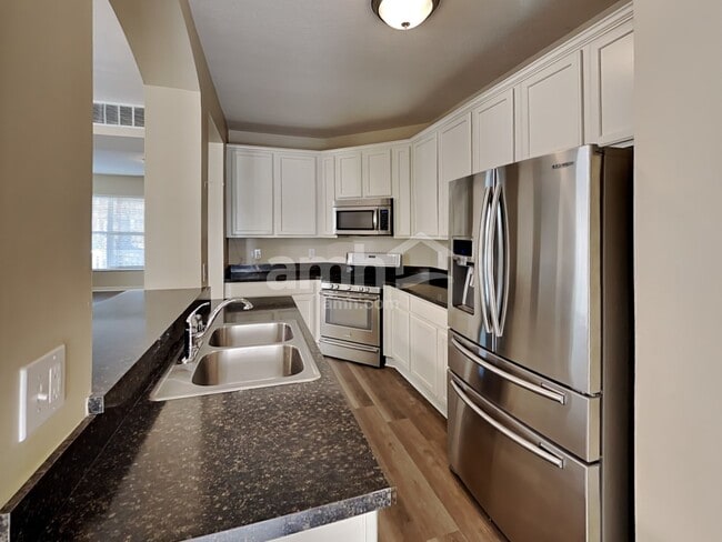 Photo - 7867 Ashenden Dr