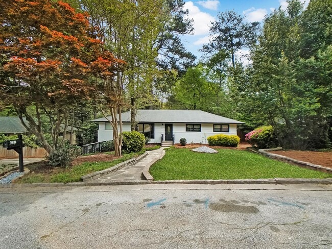 Photo - 377 Springdale Dr NE House