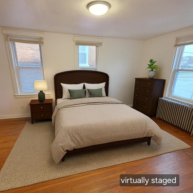 Photo - 218 W Horner St